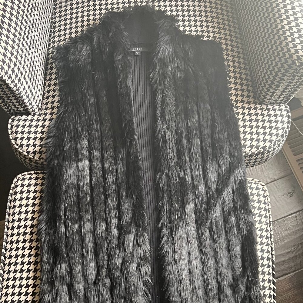 GUESS black faux-fur sleeveless vest